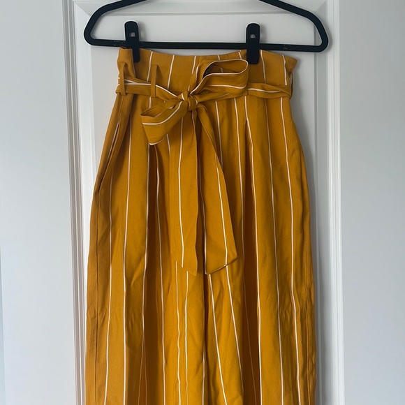 New with tags tie up wide leg orange pants! - Picture 1 of 5